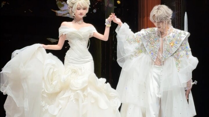 Crash the biggest car on the biggest stage