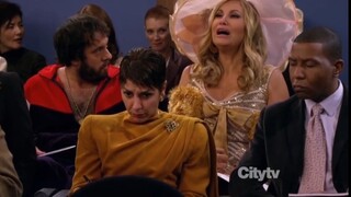 [2 Broke Girls] Sophie is a little dirty hahahaha