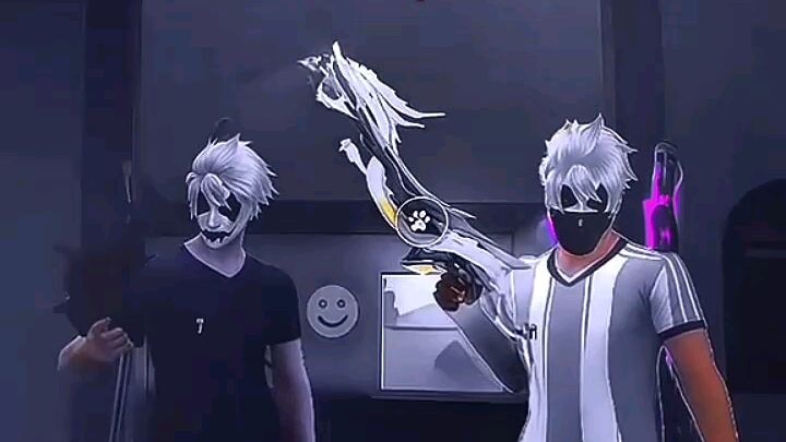 terkadang kita senyum untuk menutupi luka yang dalam