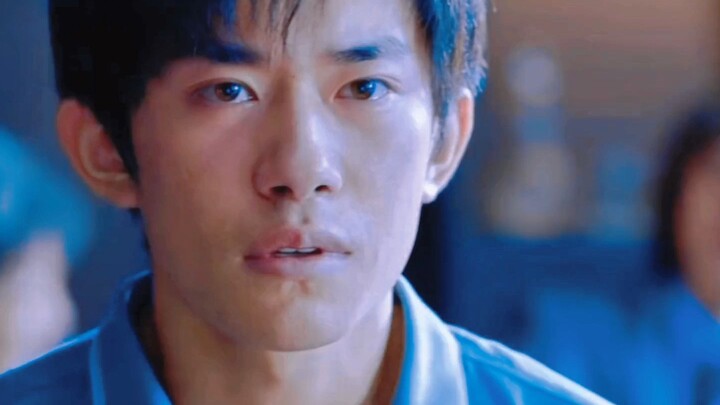 Thời gian chưa có tiền đặt cọc thật sự quá khổ với anh ấy; câu “Lần này có tiền đặt cọc không?” khiế