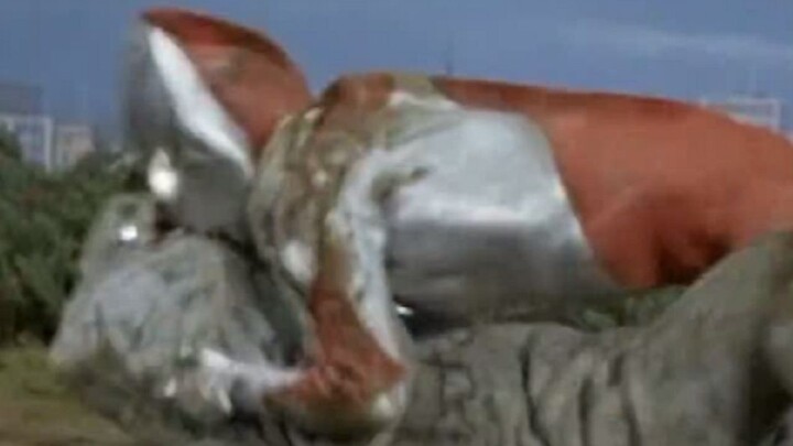The most ironic episode of the first generation of "Ultraman", as a former hero of mankind, is also 