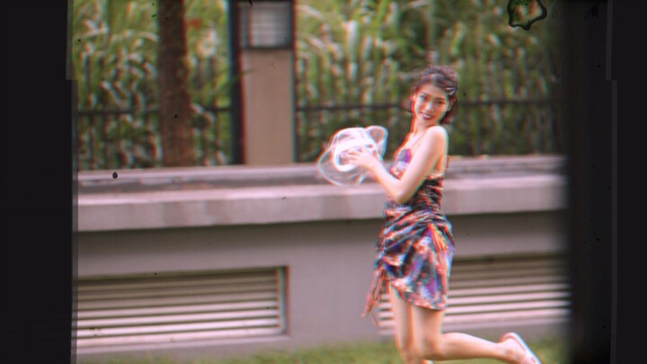 Awkward dance + retro steam wave ~so cute~