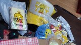 packing order of tweety bird items