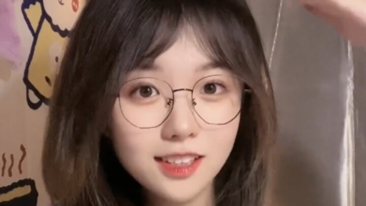 【No.44:穗岁同学_】甜甜的眼镜妹子！——《收藏全网高颜值妹子计划》