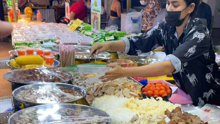 Thai Street Food: Hidden in the Market — All Things Can Be Raw-Marinated in Thailand, From Eggs to C