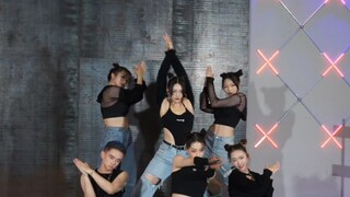 Bạn dám nhảy hết bài 2ne1 mash up do Leejung biên đạo trên road show đến trình độ nào? [V-Nars]
