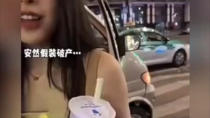 Vờ phá sản để thử lòng bạn gái, phản ứng đổi sắc ngay lập tức của cô ấy khiến người ta lạnh sống lưn