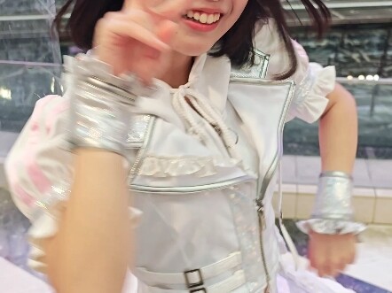 ไอสึบ่นอะไรกับฉัน น่ารักจังเลย