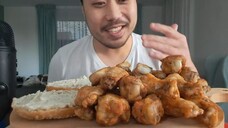 ASMR Bagel With Cream Cheese & Chicken Wings🍗 (Eating Sounds)