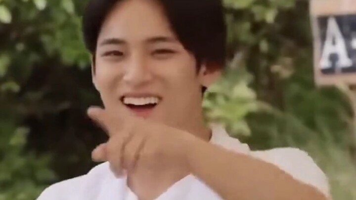 ตัวอย่างที่ไม่ควรเอาเป็นแบบอย่างของหน้าตา คิมมินกยู SEVENTEEN