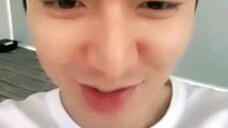 saying MAHAL KITA🥰🥰😘