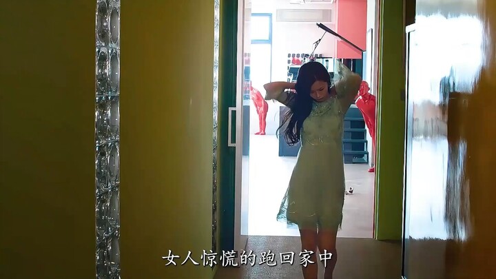 Gadis itu tak menyangka bahwa orang yang menculiknya justru orang terdekatnya sendiri.