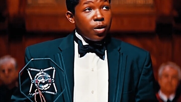 Di Amerika Serikat abad ke-20, hidup dengan bermartabat adalah impian setiap hari bagi orang kulit h