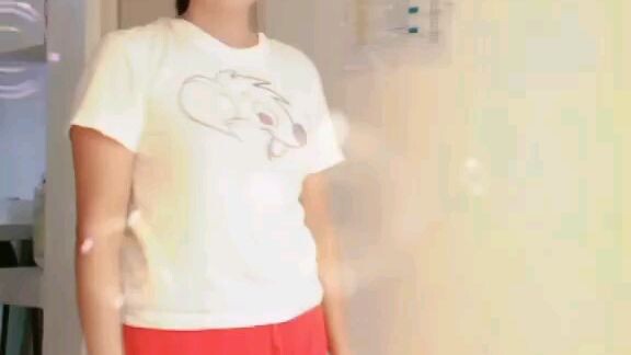 simplehan lng ko a kay nkkhiya nmn sa mggaling sumayaw😅🤣😁