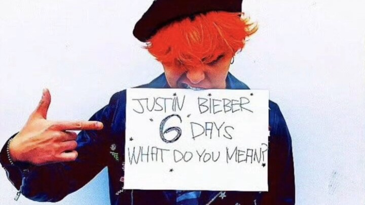 عندما عاد بيبر بشكلٍ لافت في ذلك العام، أطلق حملة دعائية لمدة 30 يومًا للترويج لأغنيته المنفردة “Wha