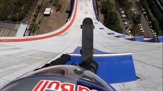 Experience what it's like to drop in a 70-meter building from a first-person perspective!