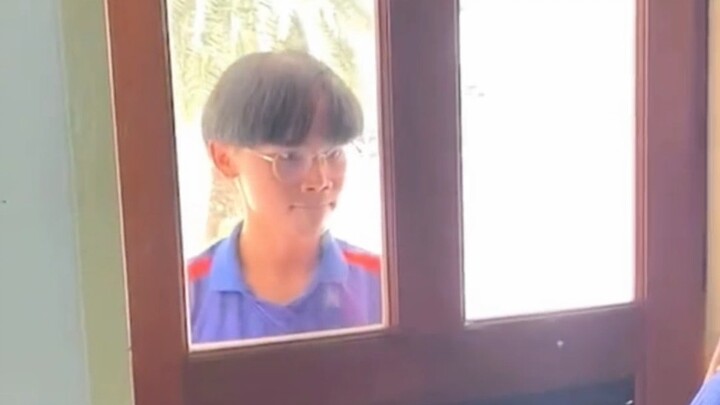 人前一套  背后一套