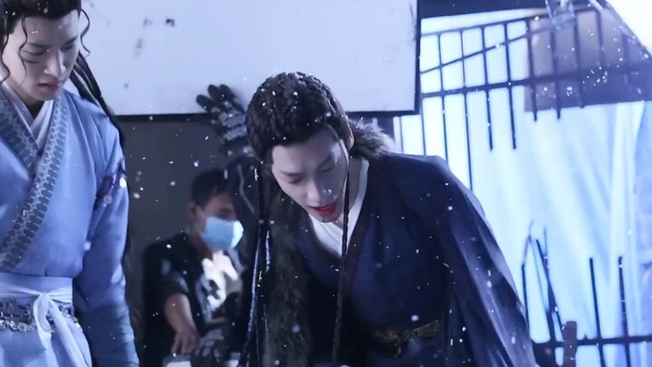 Luo Yunxi: Cloak, my cloak fell off [Changyue Jinming‖Bai Lu VS Luo Yunxi]
