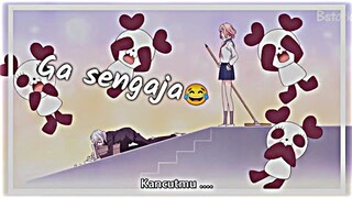 ketika lu gak sengaja lihat motifnya..😂