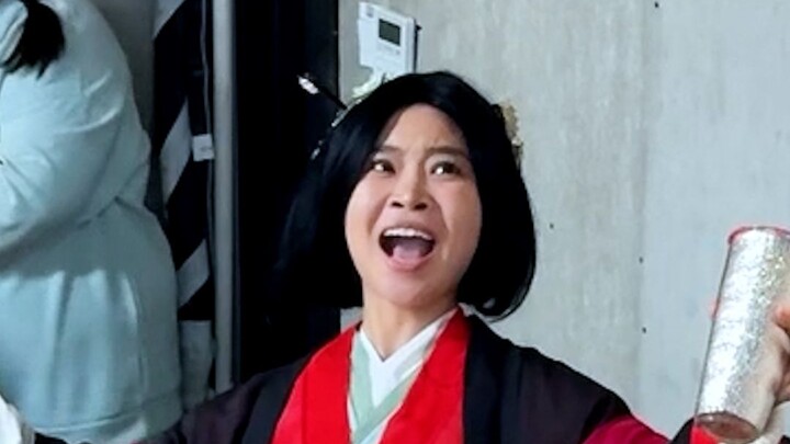 ใครจะเข้าใจบ้าง ยุ่งจนมองไม่เห็น พอได้มองก็กลายเป็นว่าฉันว่าง