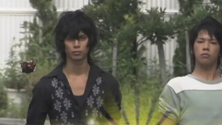 [Kamen Rider Kabuto] Cậu bé to lớn vui vẻ và tràn đầy năng lượng → Vâng, bạn tôi, Gagami!