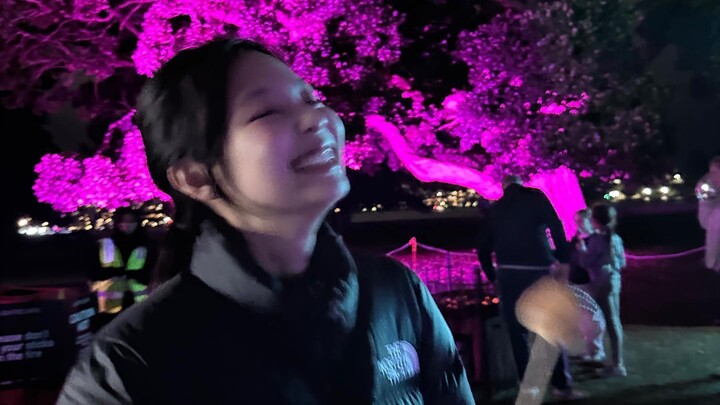 【Kamu sangat suka tertawa, kamu pasti sangat bahagia】Jennie