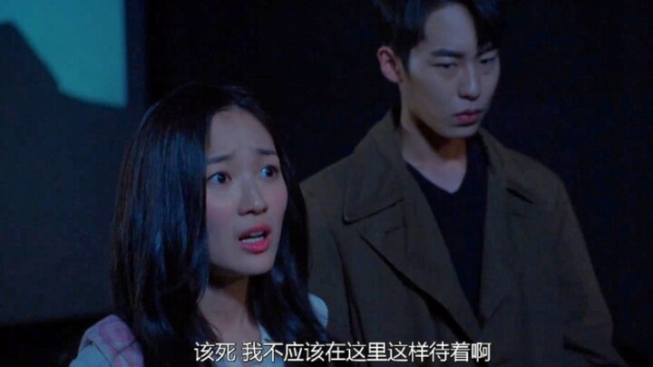 4年前金惠奫曾客串李诗恩执笔的《女神降临》，或许这里是二人缘分的开始