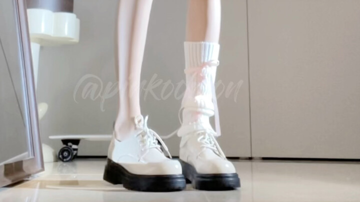 Sepatu kulit warna putih susu | Tidak bohong! Tanpa kaus kaki pun tetap sangat lembut!