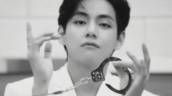 【BTS Kim Taehyung】Bahan untuk bermimpi | “Angkat si bayi sedikit lebih tinggi, sekali saja langsung 