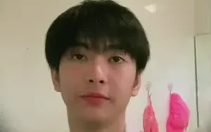 เรายิ้มอยู่ นี่มันอะไรกัน! 👁️👄👁️
