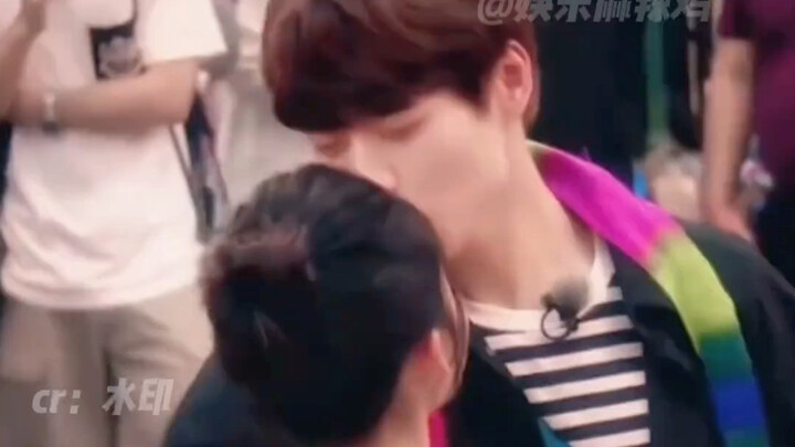 ที่แท้การถูกเร่งให้จูบก็สามารถจูบที่หน้าผากแทนการจูบปากได้
