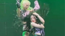 (G)I-DLE 220731 Grup gadis dewasa