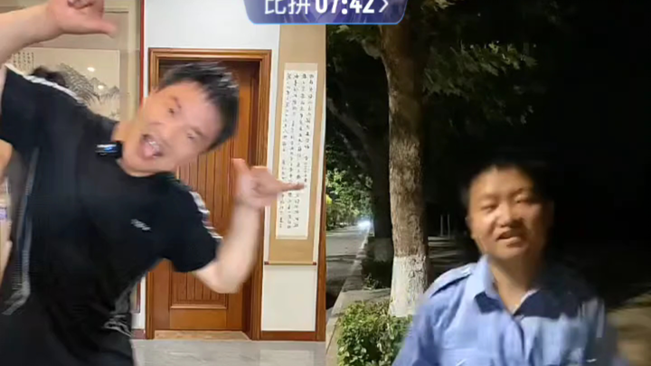 Pak Chen anti-penipuan kini terpaksa bertarung dalam duel PK dengan seorang imitator kelas dua, dan 