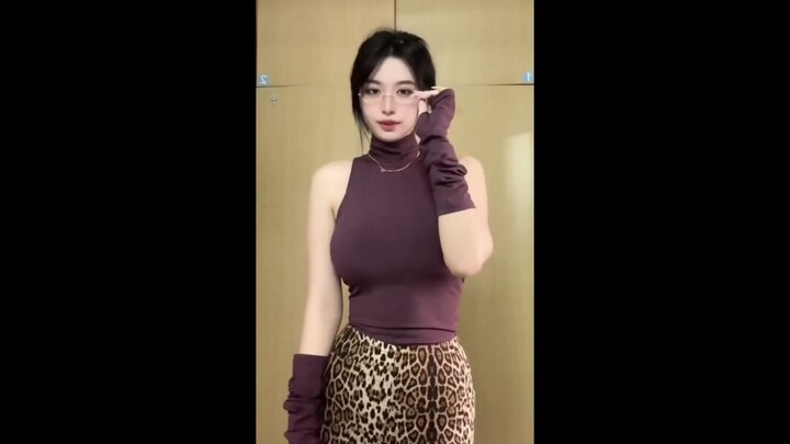 รวมสาวสวยที่หนุ่มๆสายแกร่งต้องดู!