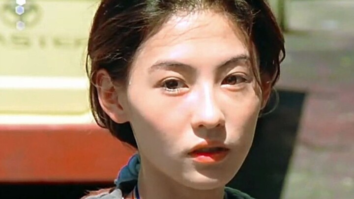“How can someone look this gorgeous after going without sleep for thirty or forty hours?”