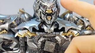 【เมกะตรอน】คะแนนเต็มสำหรับการลงสี! Brother Flathead KOs Transformers 1 - Megatron เวอร์ชันอัลลอยด์ขนา