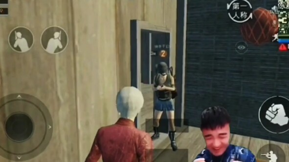 The wooden bucket is so evil—it’s actually electrically shaking the statue!