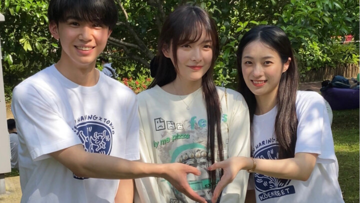 Sahabatku sekali lagi mengunci cinta, hahaha!