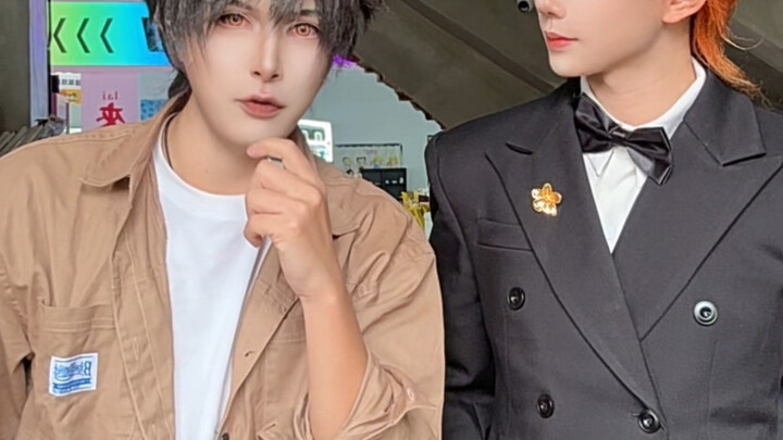 Cosplayer Cracks Under Pressure: Brain-Teasing Riddles