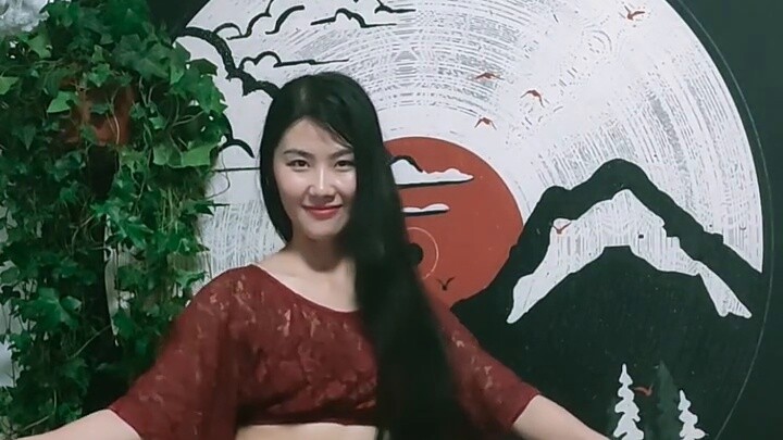 Red belly dance