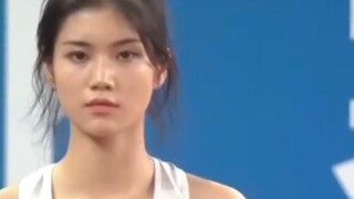 Nội dung chạy rào 100 mét nữ tại Đại hội thể thao toàn quốc chỉ đơn giản là cuộc thi về ngoại hình.