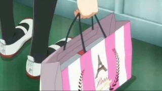 Bạn bè choáng với món quà của Sakura #anime