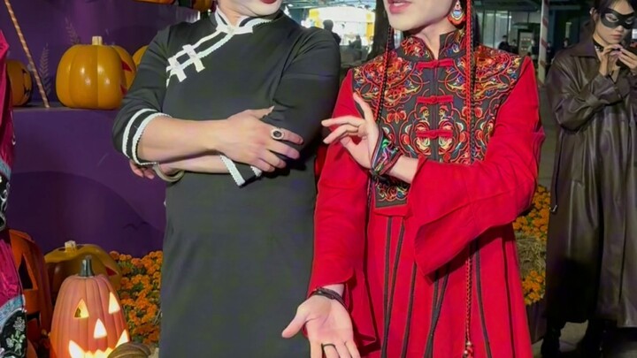 นี่แหละคืออาหารจานเด็ดของภาคตะวันออกเฉียงเหนือ! ตุ๋นรวมมิตร!