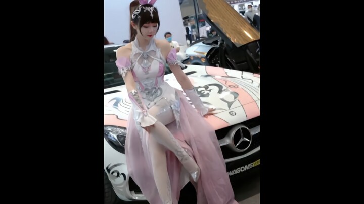 "This comic-con angel is just ridiculous..."