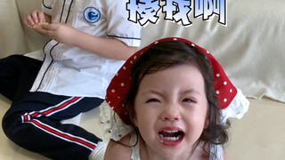 Em gái: Biết sai rồi, lần sau còn dám nữa không!