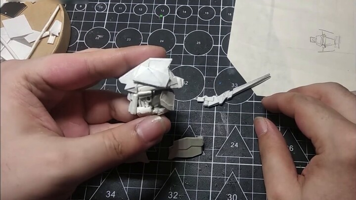 Paper Gundam Unicorn สุดแซ่บที่แปลงร่างได้ (ส่วนหัว)