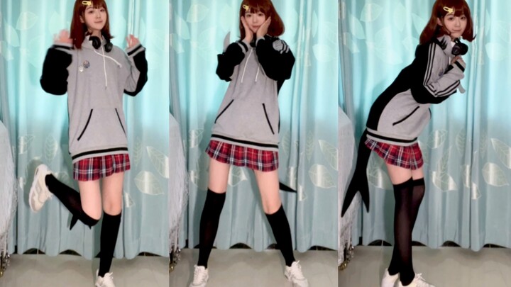 The shark tail is so cute~ I'm so sorry it's so cute