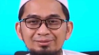HIDAYAH DATANG DARI MANA SAJA[Ustadz Adi Hidayat]