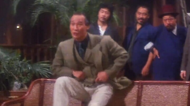 “สง่างามเหนือกาลเวลา”