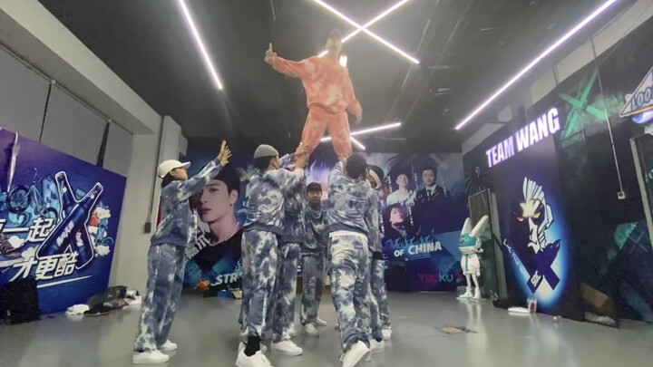 Jackson Wang x KINJAZ x Franklin Yu｜Young Blood SDC FINAL Versi Latihan Tari